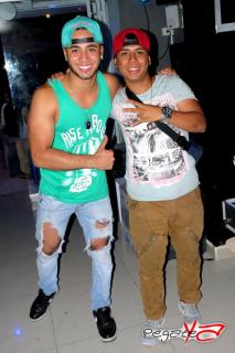 Foto 45 de Agosto 24 del 2013 en Moon Cocktail & Shots