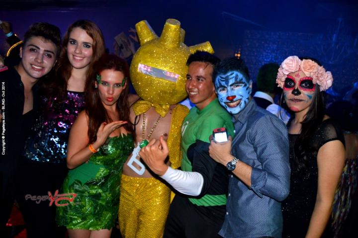 Foto 91 de Bling viernes 31 de octubre de 2014 en Bar Bling Bucaramanga, Bucaramanga