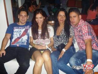 Foto 6 de Abril 28 y Mayo 5 en Miami Bar Cali, Cali