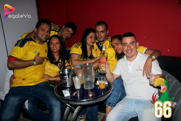 Foto 27 de La lora Bar - 1er Fds Junio 2016 en La Lora Bar, Cali
