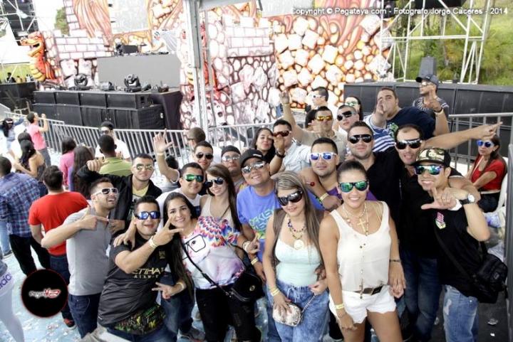 Foto 61 de TOMORROWLAKE Lago Calima en Fiestas Colombia, Medellín