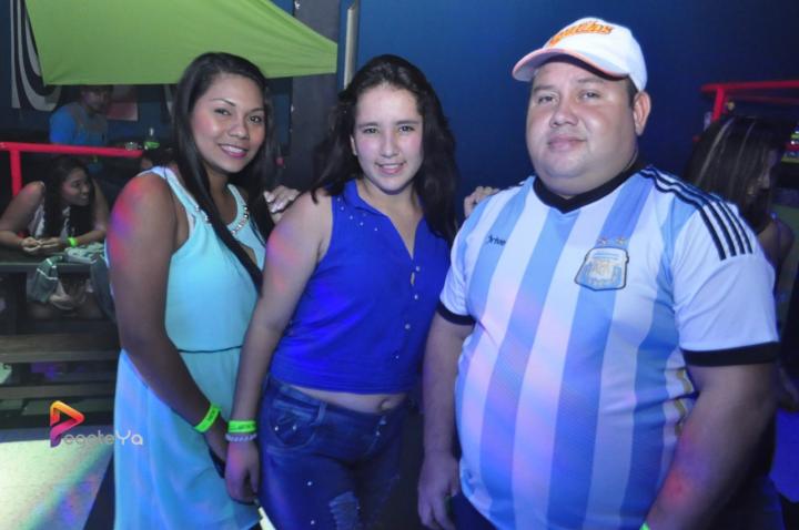 Foto 53 de El Manicomio sábado 06 de junio 2015 en Discoteca El Manicomio Bucaramanga, Bucaramanga