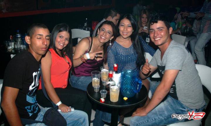 Foto 58 de Ampm Bar - Sept 13 2014 en Am / PM Bar - Cali, Cali