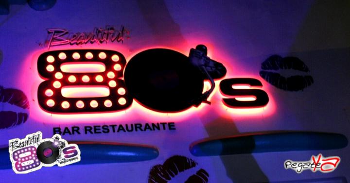 Foto 14 de Beautiful 80`s - Amor y Amistad en Beautiful 80`s Cali, Cali