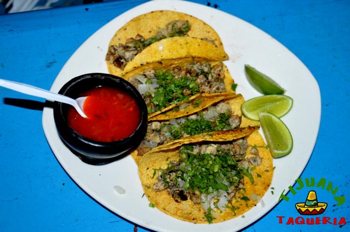 Foto 11 de Tijuana Taqueria - 5to fds julio 2017 en Tijuana Taqueria, Cali