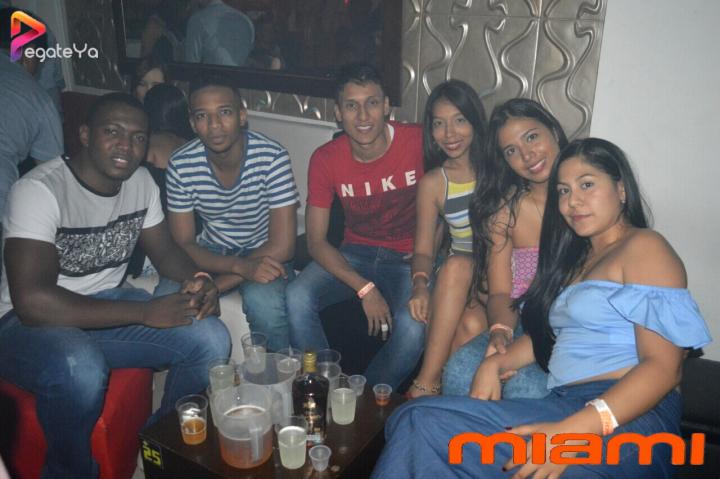 Foto 12 de Miami Bar - 3er - 4to Fds Marzo 2017 en Miami Bar Cali, Cali