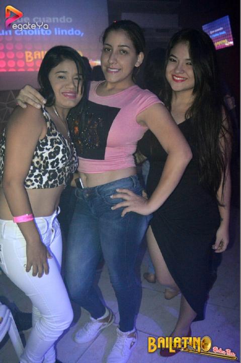 Foto 19 de Bailatino - 3er Fds Abril 2017 en Bailatino - Bar, Cali