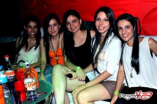 Foto 28 de Julio 20 del 2013 en Living Night Club, Cali