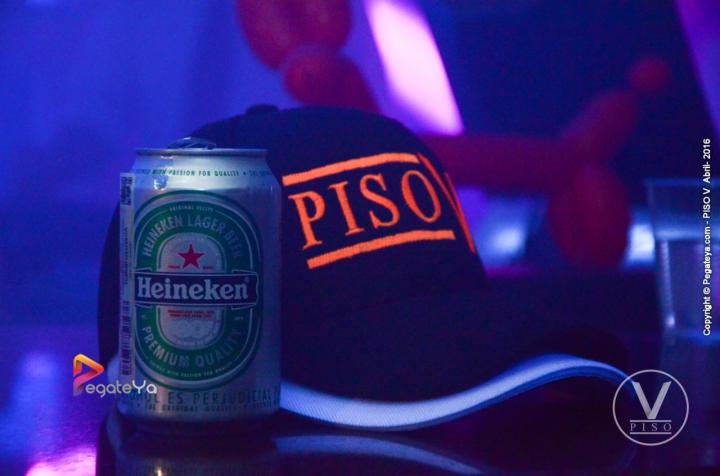 Foto 30 de PISO V - Sabado 16 de abril 2016 en Bar Piso V Bucaramanga, Bucaramanga