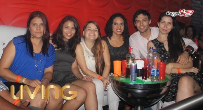 Foto 65 de Living - 4to FDS Nov 2014 en Living Night Club, Cali