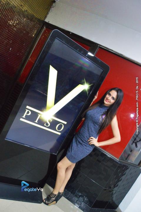 Foto 28 de PISO 5 - sabado 19 DIC 2015 en Bar Bling Bucaramanga, Bucaramanga