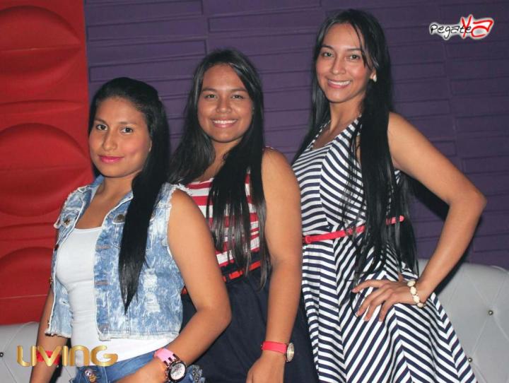 Foto 17 de Living Night Club - Sep 27 en Living Night Club, Cali