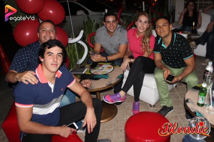Foto 21 de Blondie - 1er Fds Mayo 2016 en Blondie Bar Cali, Cali