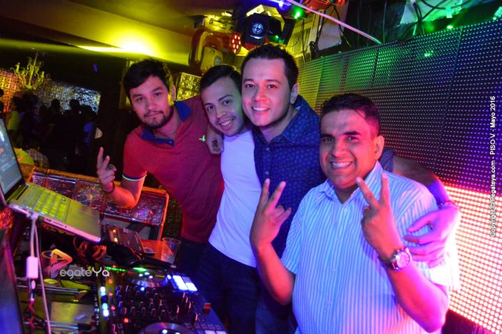 Foto 69 de Piso V - Sabado 14 de mayo 2016 en Bar Piso V Bucaramanga, Bucaramanga