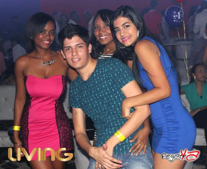 Foto 65 de Living Night Club - Oct 11 en Living Night Club, Cali