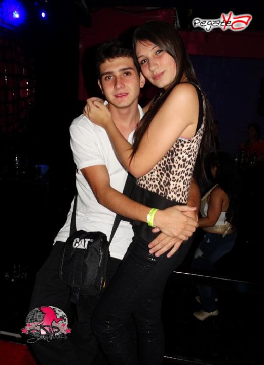 Foto 47 de Sam Puès Bar - Agosto 17 en Discoteca Sam Pues Medellin, Medellín