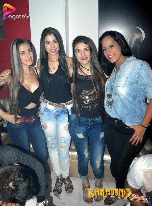Foto 19 de Bailatino - 1er / 2do Fds Enero 2017 en Bailatino - Bar, Cali