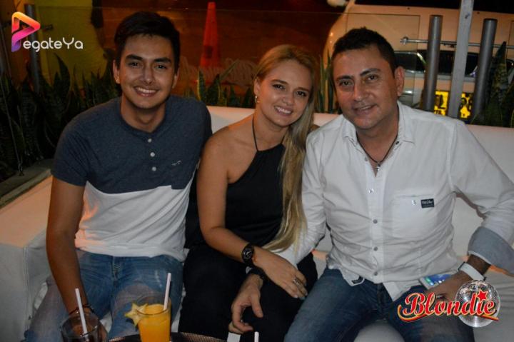 Foto 18 de Blondie - 2do FDS Dic. 2015 en Blondie Bar Cali, Cali