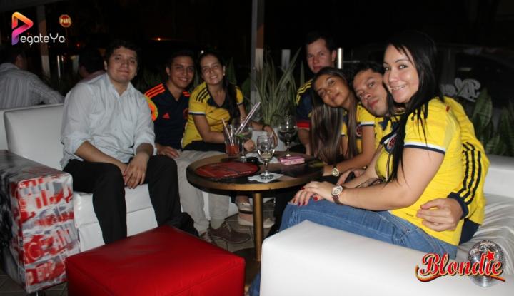 Foto 6 de Blondie - 4to FDS Junio 2015 en Blondie Bar Cali, Cali