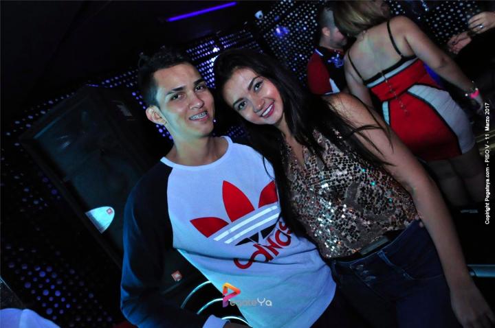 Foto 27 de Piso V - Sabado 11 de marzo de 2017 en Bar Piso V Bucaramanga, Bucaramanga