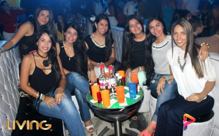 Foto 10 de Living Night Club - 5to FDS Enero 2015 en Living Night Club, Cali