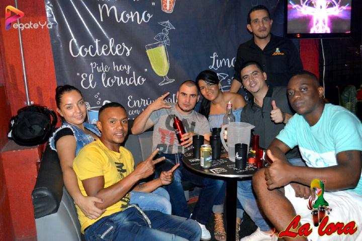 Foto 12 de La lora Bar - FERIA DE CALI Dic 2016 en La Lora Bar, Cali