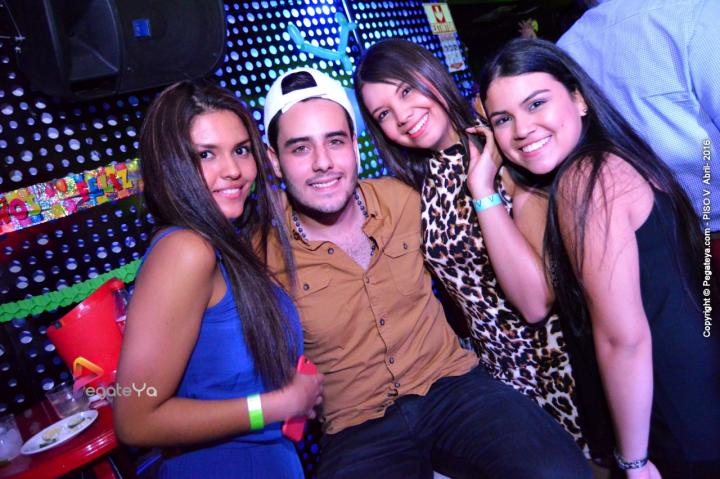 Foto 103 de Piso V - Sabado 9 abril de 2016 en Bar Piso V Bucaramanga, Bucaramanga