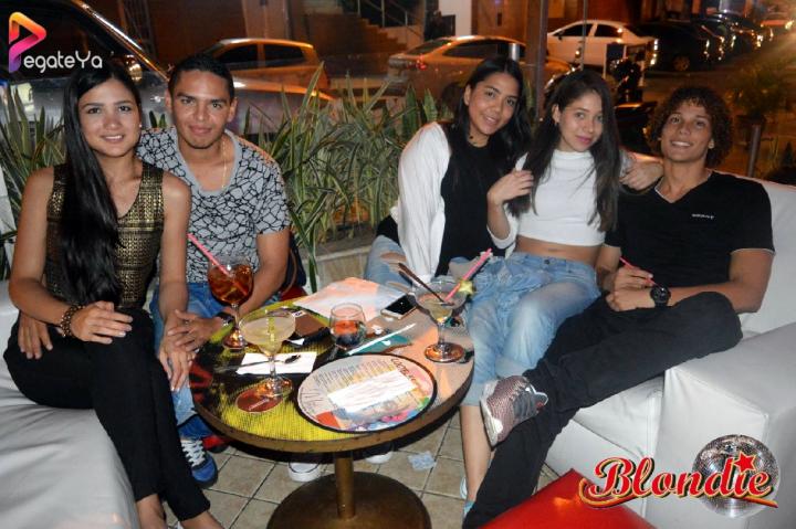Foto 15 de Blondie 3er & 4to Fds Oct. 2016 en Blondie Bar Cali, Cali
