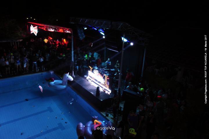 Foto 304 de RooF Top Sábado 18 de marzo de 2017 en Fiestas Colombia, Medellín