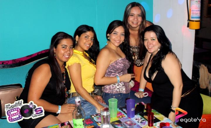 Foto 10 de Beautiful 80`s - Enero 17 y 24 del 2015 en Beautiful 80`s Cali, Cali