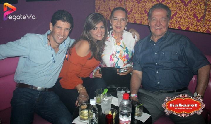 Foto 11 de Kabaret Bar - 1AMOR & AMISTAD Sept. 2016 en Kabaret - Granada, Cali