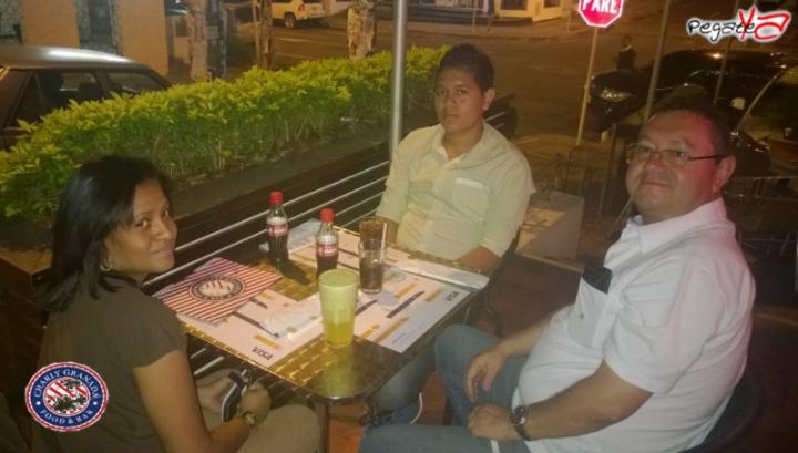 Foto 15 de Charly Food Bar - 4to FDS Nov. 2014 en Charly Food Bar, Cali