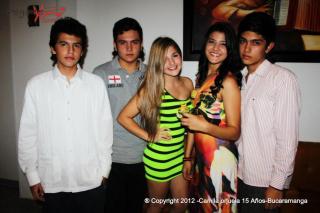 Foto 32 de Domingo 19 de Agosto 2012 en Discoteca Macondo Club Bucaramanga, Bucaramanga