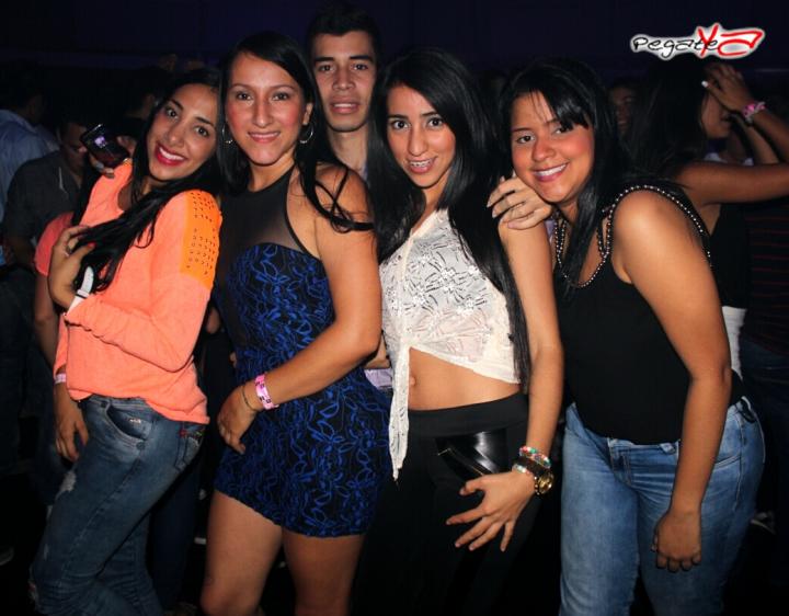 Foto 80 de Lolas Club - Amor y Amistad en Lolas Club Menga Cali, Cali