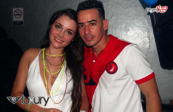 Foto 28 de Luxury - Septiembre 20 en Discoteca Luxury Medellin, Medellín