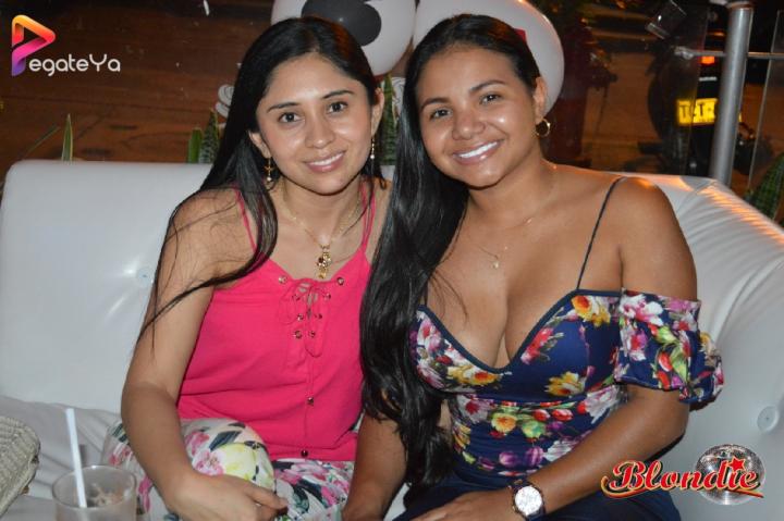 Foto 21 de Blondie - 1er & 2do FDS Dic 2016 en Blondie Bar Cali, Cali