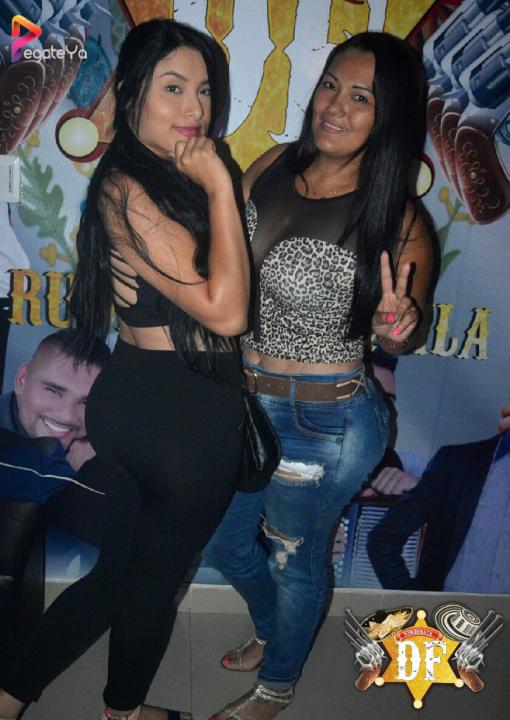 Foto 6 de El Df - 3er Fds ABRIL 2017 en El DF Club Discoteca