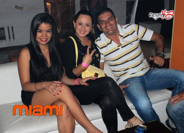 Foto 48 de Miami Bar - Halloween 2014 en Miami Bar Cali, Cali