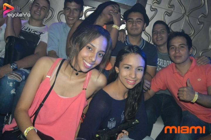 Foto 107 de Miami Bar - Feria de Cali 2016 en Miami Bar Cali, Cali