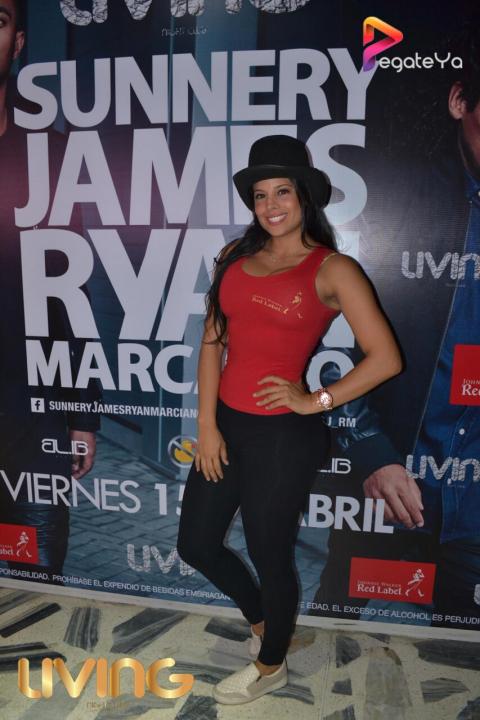 Foto 3 de Living Night Club - 3er fds Abril 2016 en Living Night Club, Cali