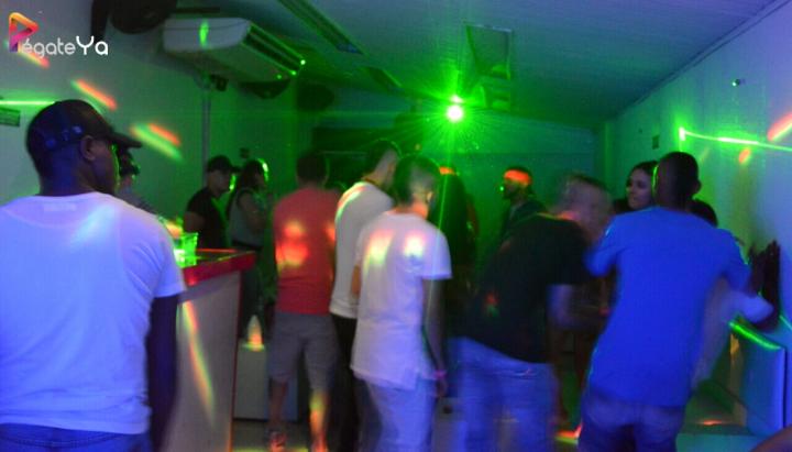 Foto 25 de Yare Disco Club - 1er FDS Julio 2017 en Yare Disco Club, Cali
