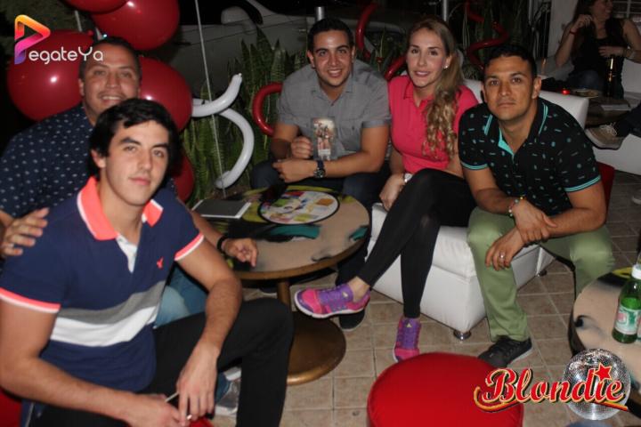 Foto 22 de Blondie - 1er Fds Mayo 2016 en Blondie Bar Cali, Cali