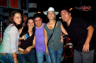 Foto 5 de Fotos T BAR Medellin 29 sep 2012 en Discoteca T Bar Medellin, Medellín