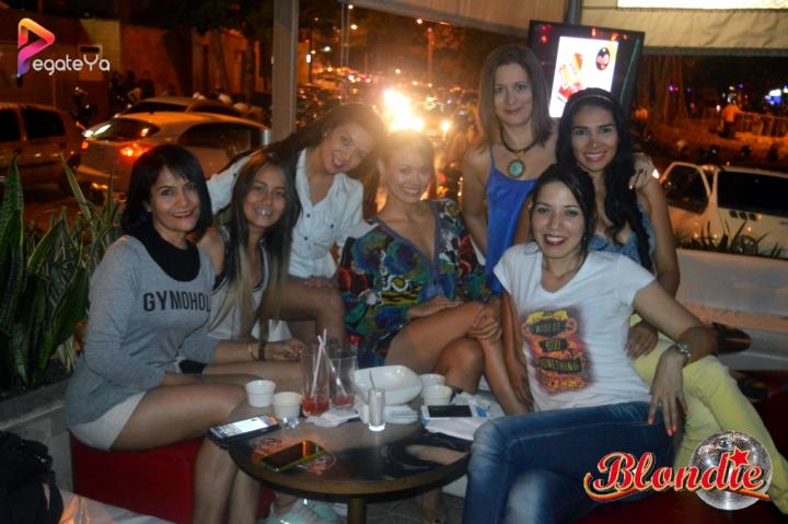 Foto 14 de Blondie - 5to FDS Enero 2016 en Blondie Bar Cali, Cali