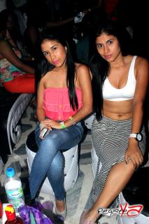 Foto 14 de Junio 29 del 2013 en Living Night Club, Cali