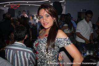 Foto 10 de Sabado 05 de Mayo 2012 en Discoteca Macondo Club Bucaramanga, Bucaramanga