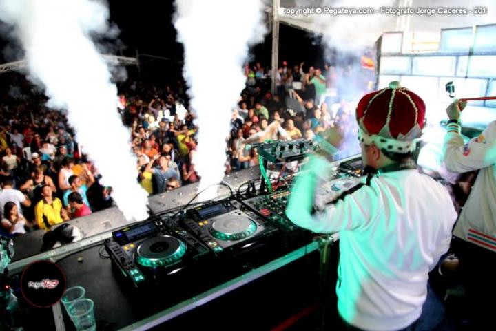 Foto 148 de TOMORROWLAKE Lago Calima en Fiestas Colombia, Medellín