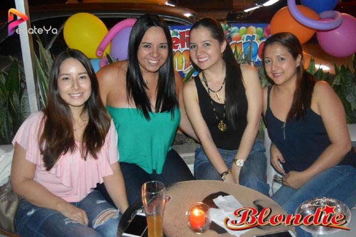 Foto 4 de Blondie - 4To Fds Agosto 2016 en Blondie Bar Cali, Cali