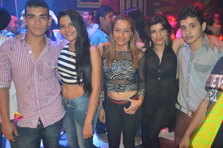 Foto 14 de El Manicomio sábado 28 de marzo 2015 en Discoteca El Manicomio Bucaramanga, Bucaramanga