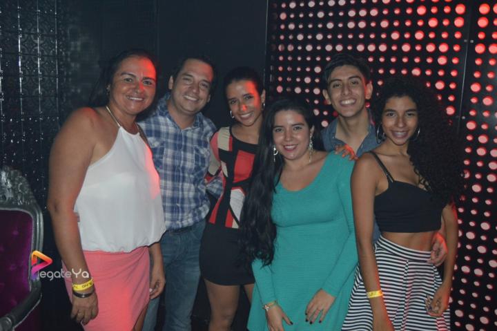 Foto 23 de Bar Bling sábado 28 de marzo 2015 en Bar Bling Bucaramanga, Bucaramanga